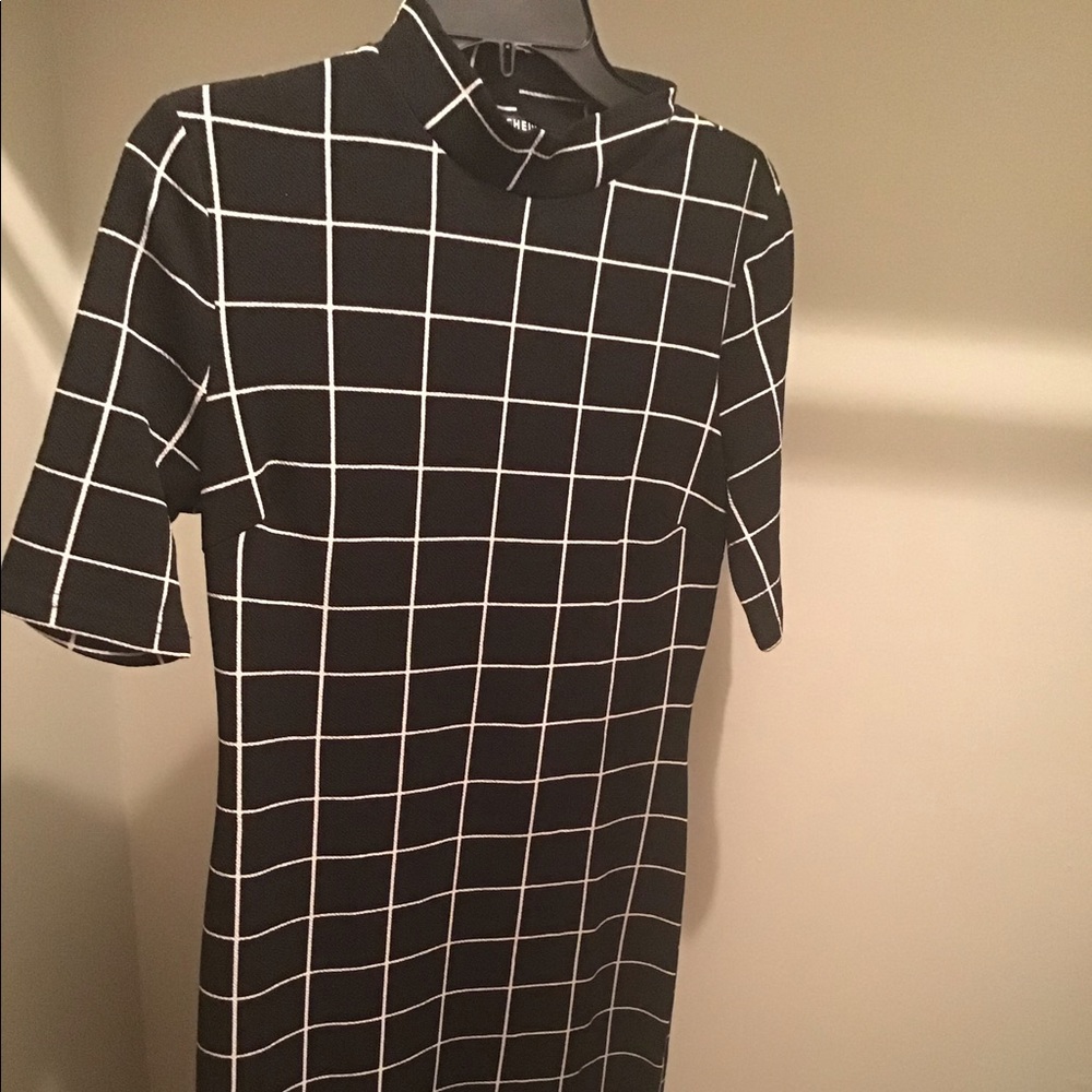 Mock Neck Grid Fitted Dress